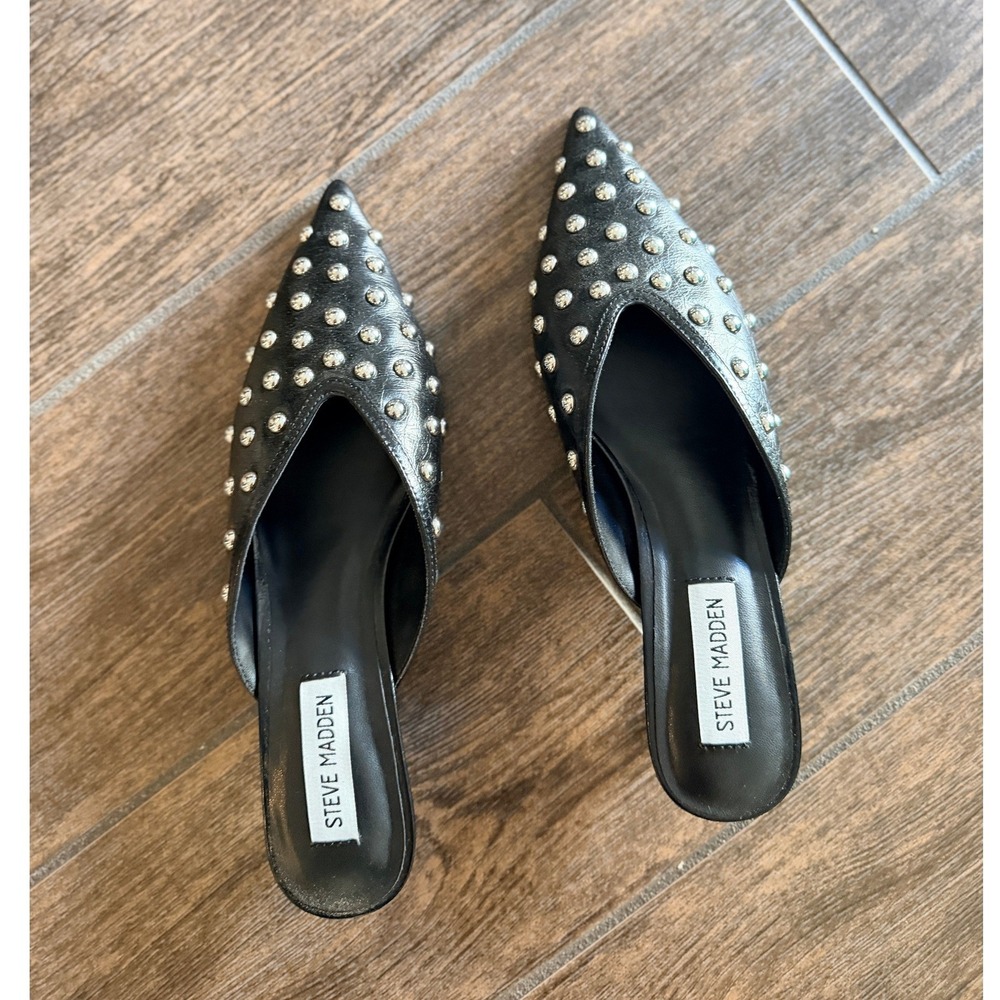 STEVE MADDEN Leanna Studded Mule In Black Leather